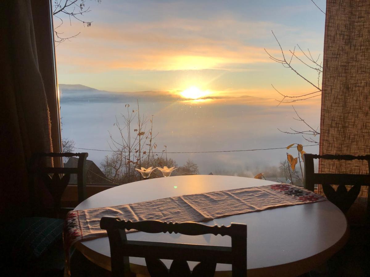 La Noi La Munte Villa Matisesti Bagian luar foto