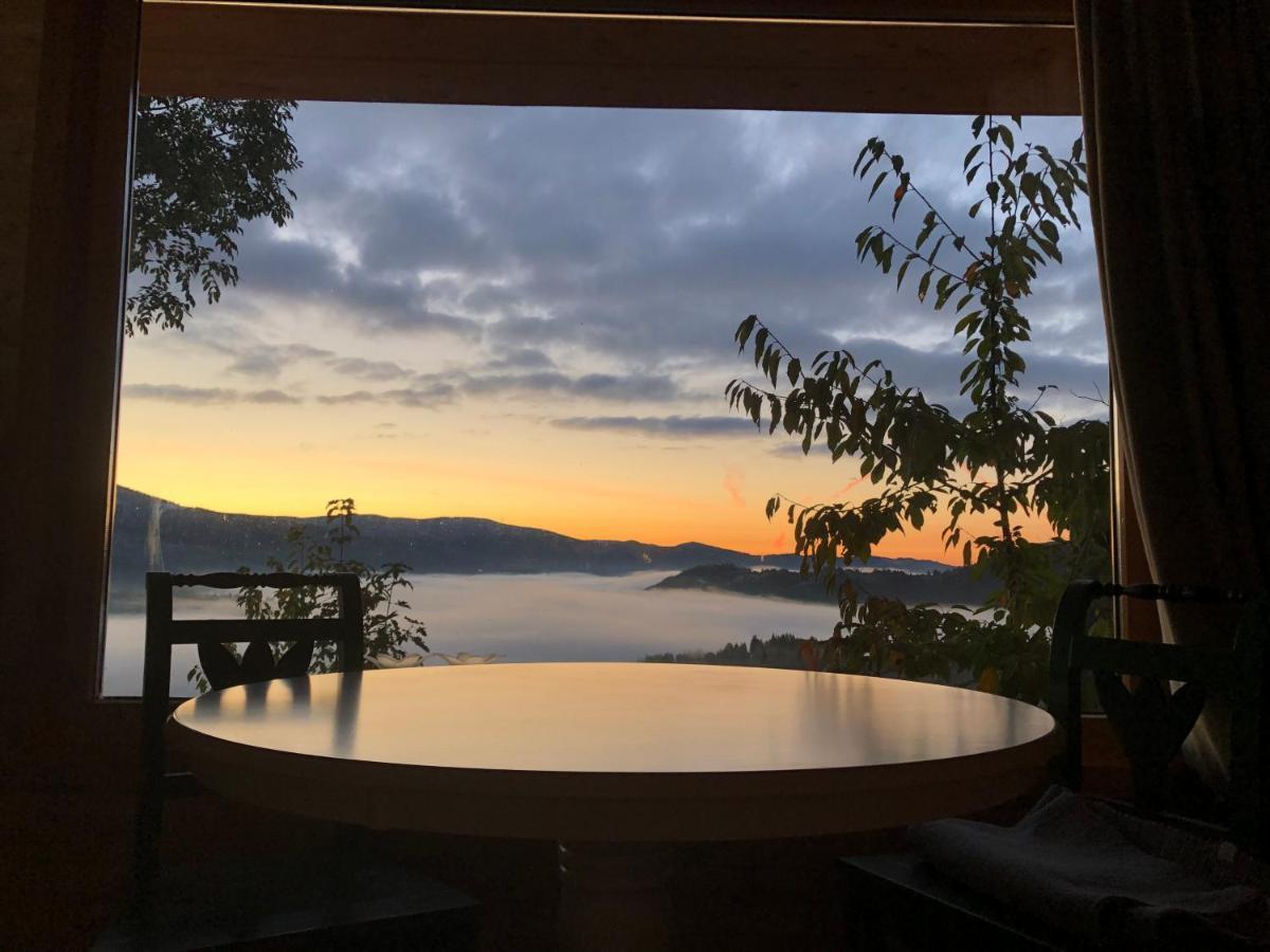 La Noi La Munte Villa Matisesti Bagian luar foto