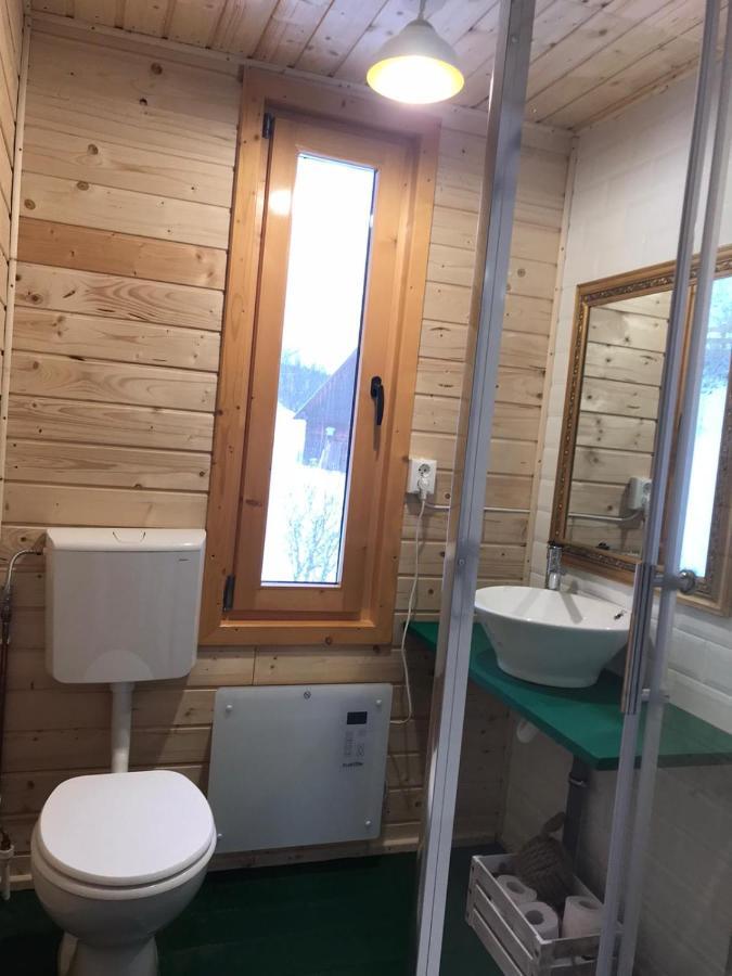 La Noi La Munte Villa Matisesti Bagian luar foto